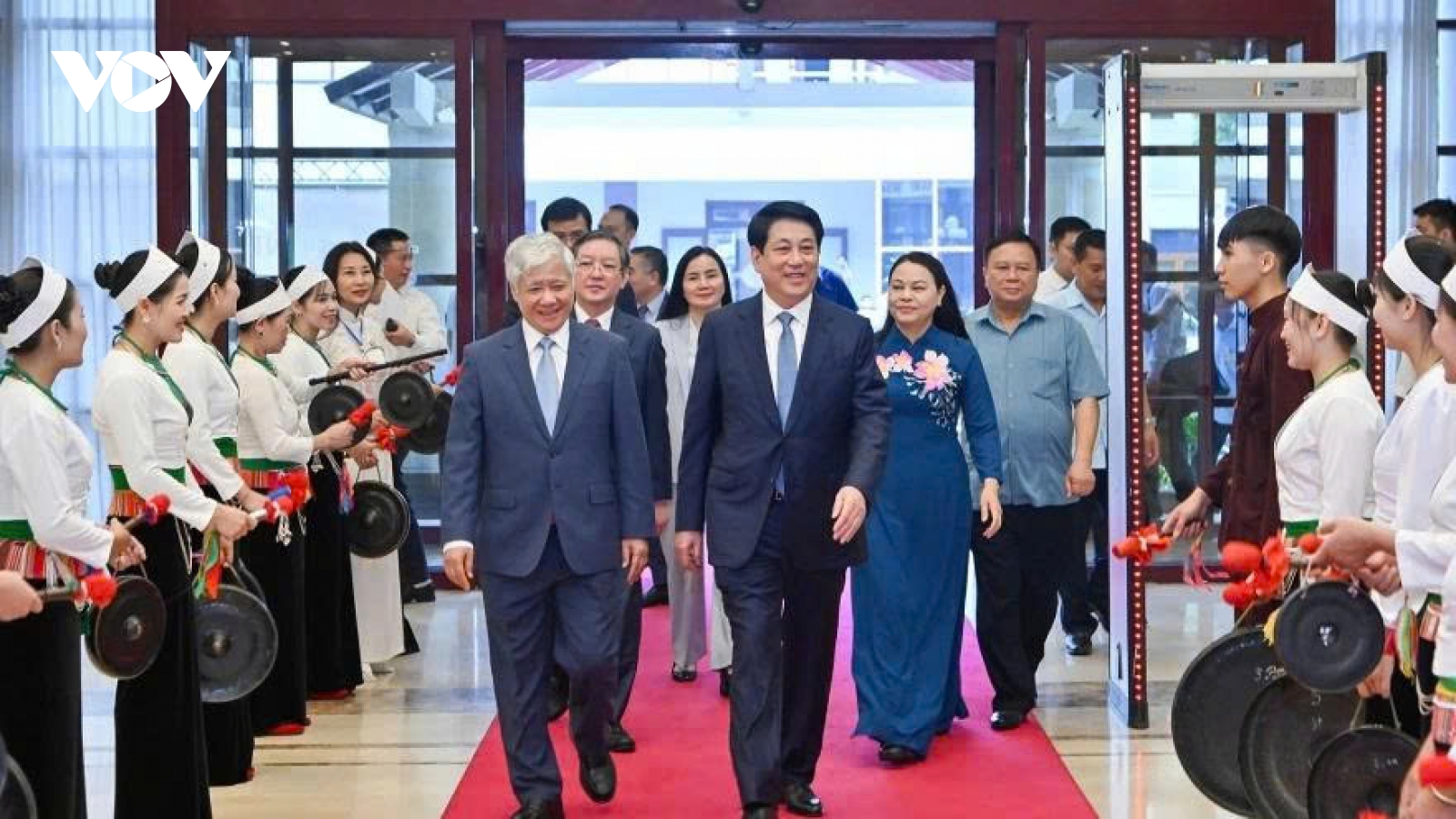 Patriotism, unity and dedication – key to Vietnam’s prosperous future, says President